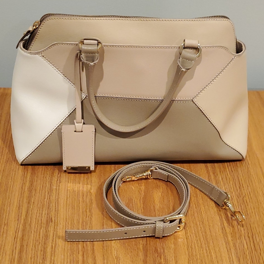 IACUCCI Beige/Cream/Pink Leather Handbag
